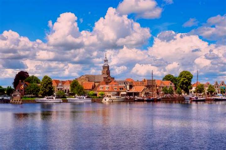 10 escort profiles in Blokzijl, Netherlands. Browse companions, services, rates and book online. Incall and outcall available.