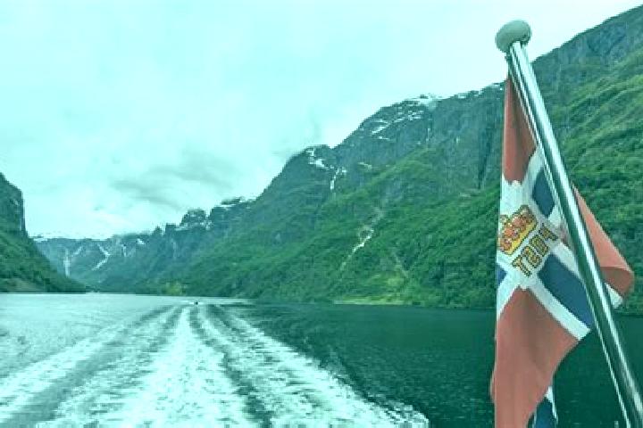 10 escort profiles in Brostadbotn, Norway. Browse companions, services, rates and book online. Incall and outcall available.
