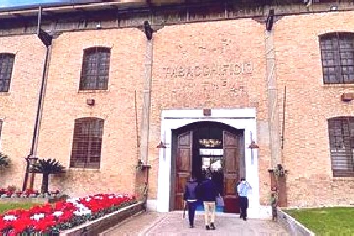 10 escort profiles in Cafasso-Borgo Nuovo, Italy. Browse companions, services, rates and book online. Incall and outcall available.