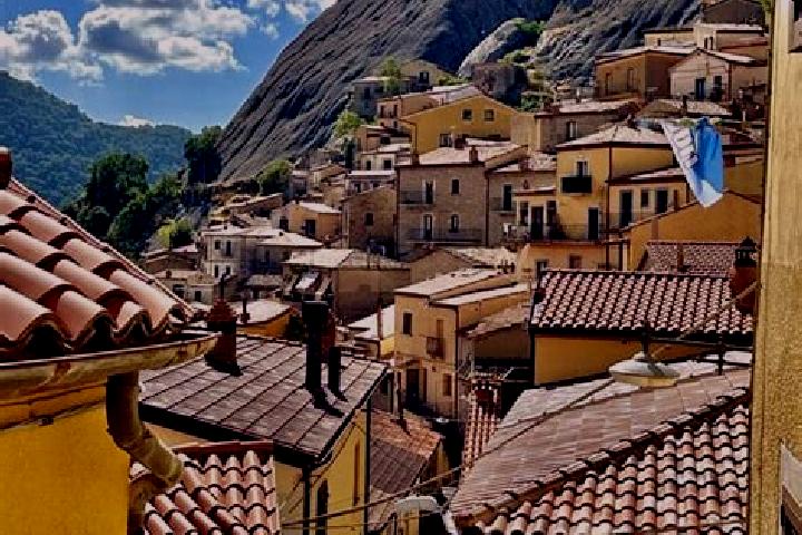 10 escort profiles in Castelmezzano, Italy. Browse companions, services, rates and book online. Incall and outcall available.