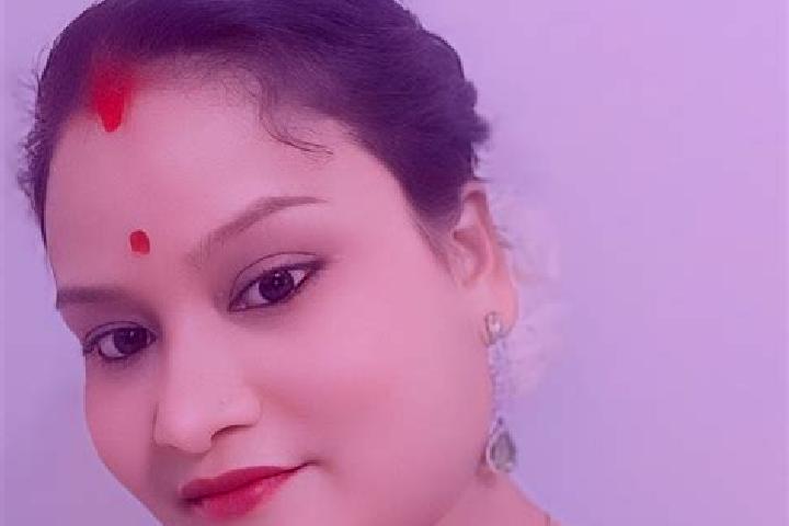 10 escort profiles in Chapar, India. Browse companions, services, rates and book online. Incall and outcall available.