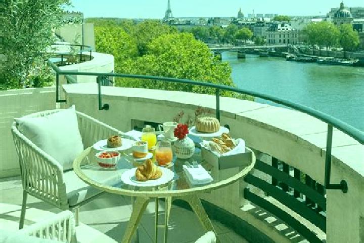10 escort profiles in Cheval-Blanc, France. Browse companions, services, rates and book online. Incall and outcall available.