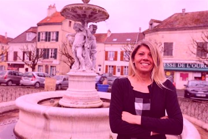 10 escort profiles in Crouy-sur-Ourcq, France. Browse companions, services, rates and book online. Incall and outcall available.