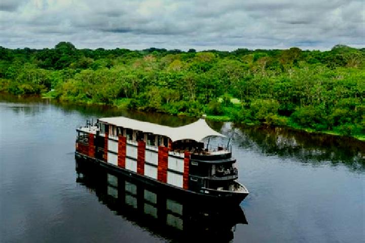 10 escort profiles in El Crucero, Nicaragua. Browse companions, services, rates and book online. Incall and outcall available.
