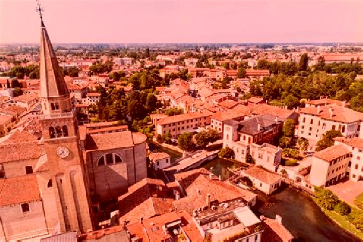 10 escort profiles in Fossalta di Portogruaro, Italy. Browse companions, services, rates and book online. Incall and outcall available.