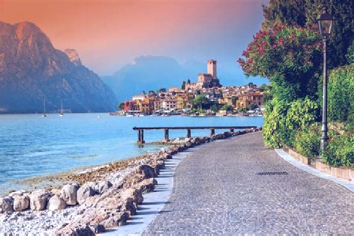 10 escort profiles in Garda, Italy. Browse companions, services, rates and book online. Incall and outcall available.