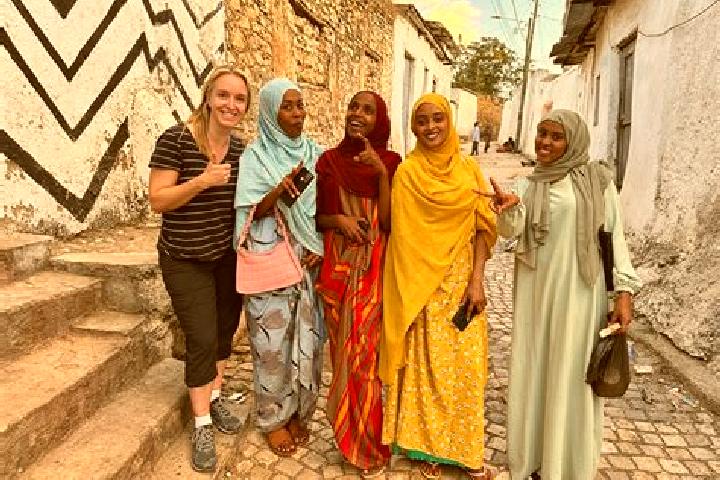 10 escort profiles in Harar, Ethiopia. Browse companions, services, rates and book online. Incall and outcall available.