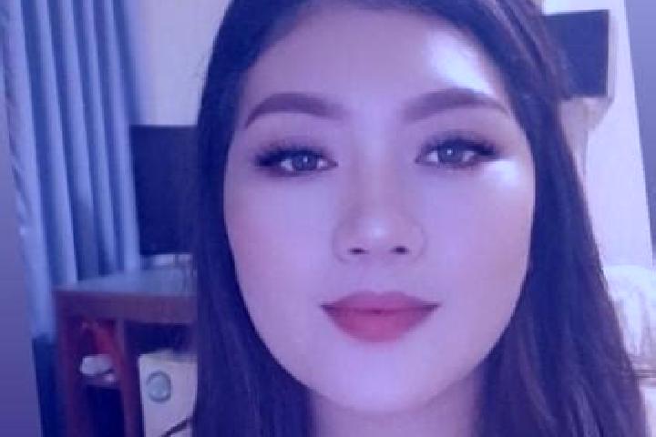 10 escort profiles in Hinlayagan Ilaud, Philippines. Browse companions, services, rates and book online. Incall and outcall available.