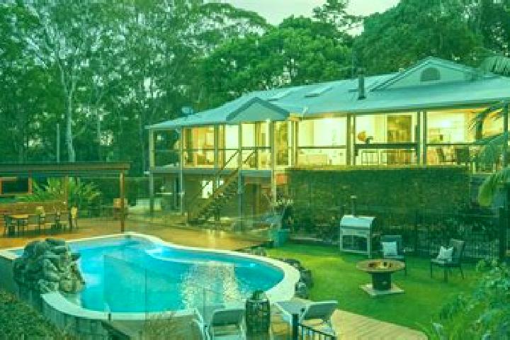 10 escort profiles in Kiels Mountain, Australia. Browse companions, services, rates and book online. Incall and outcall available.