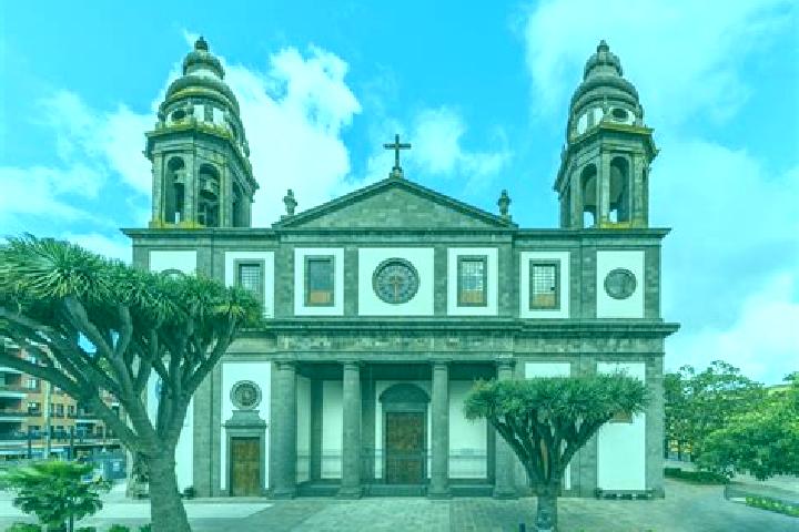 10 escort profiles in La Laguna, Spain. Browse companions, services, rates and book online. Incall and outcall available.