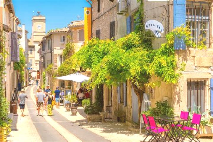 10 escort profiles in Maussane-les-Alpilles, France. Browse companions, services, rates and book online. Incall and outcall available.