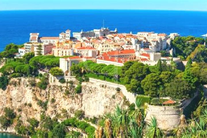 10 escort profiles in Monaco-Ville, Monaco. Browse companions, services, rates and book online. Incall and outcall available.