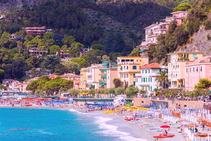 10 escort profiles in Monterosso Grana, Italy. Browse companions, services, rates and book online. Incall and outcall available.