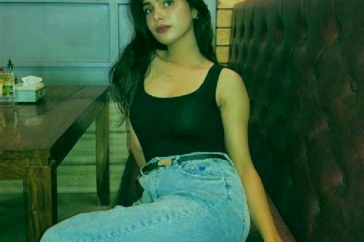 10 escort profiles in Mubarikpur, India. Browse companions, services, rates and book online. Incall and outcall available.