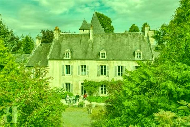 10 escort profiles in Oisseau-le-Petit, France. Browse companions, services, rates and book online. Incall and outcall available.