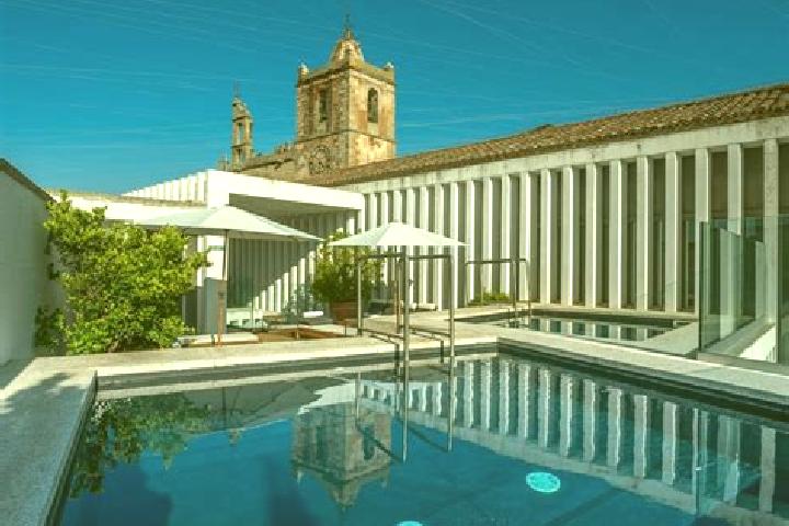 10 escort profiles in Pedroso de Acim, Spain. Browse companions, services, rates and book online. Incall and outcall available.