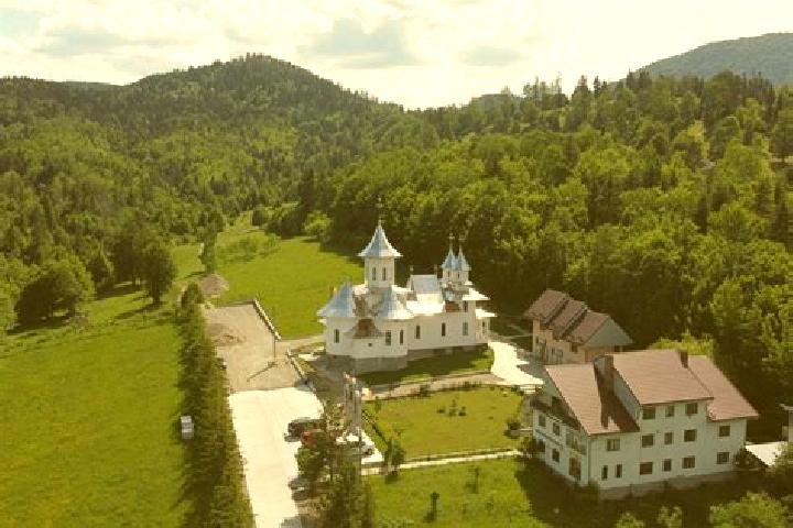 10 escort profiles in Poiana Cracaoani, Romania. Browse companions, services, rates and book online. Incall and outcall available.