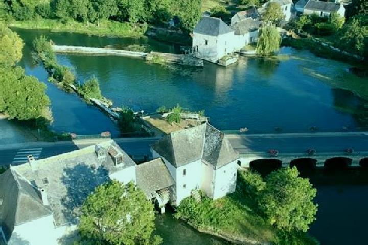 10 escort profiles in Pont-de-Ruan, France. Browse companions, services, rates and book online. Incall and outcall available.
