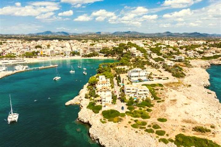 10 escort profiles in Porto Cristo, Spain. Browse companions, services, rates and book online. Incall and outcall available.