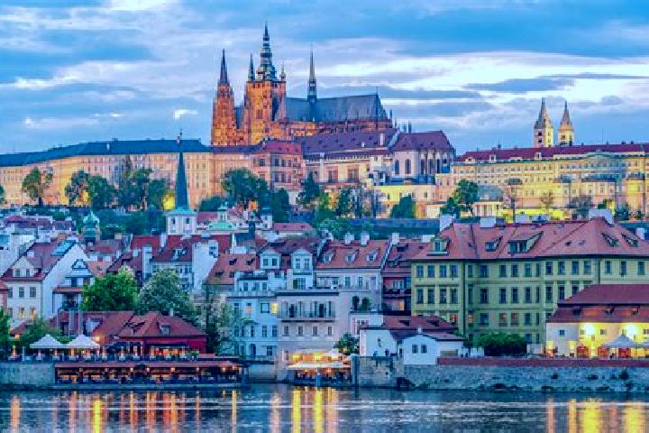 10 escort profiles in Rejon ulicy Borowskiej-Poludnie, Poland. Browse companions, services, rates and book online. Incall and outcall available.