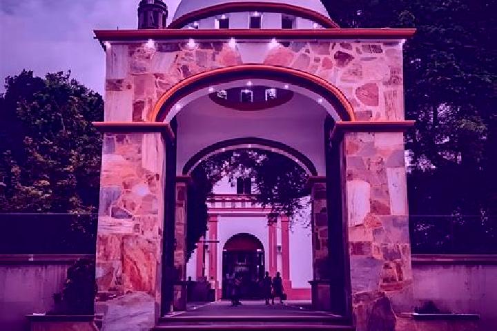 10 escort profiles in San Agustin Oapan, Mexico. Browse companions, services, rates and book online. Incall and outcall available.