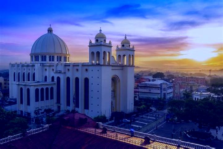 10 escort profiles in San Salvador, Spain. Browse companions, services, rates and book online. Incall and outcall available.