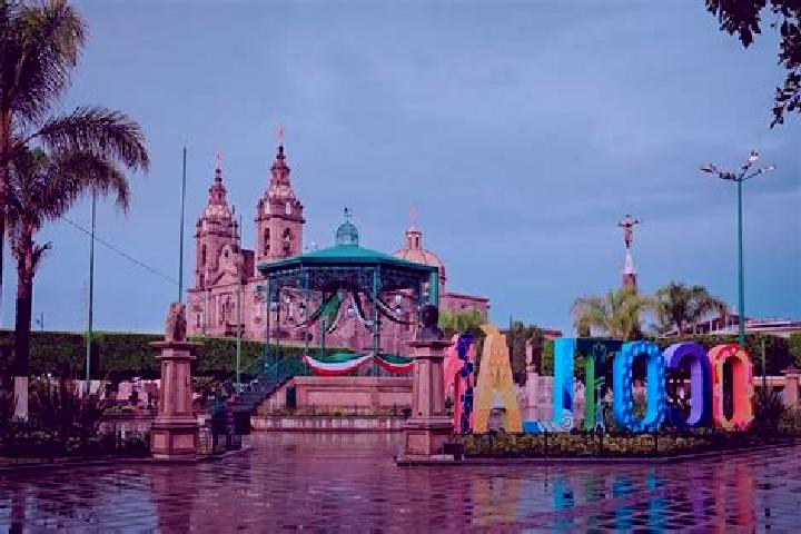 10 escort profiles in Santa Lucia Ocotlan, Mexico. Browse companions, services, rates and book online. Incall and outcall available.