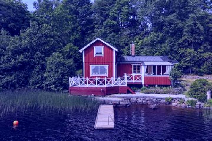 10 escort profiles in Simlangsdalen, Sweden. Browse companions, services, rates and book online. Incall and outcall available.