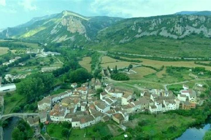10 escort profiles in Torrecilla en Cameros, Spain. Browse companions, services, rates and book online. Incall and outcall available.
