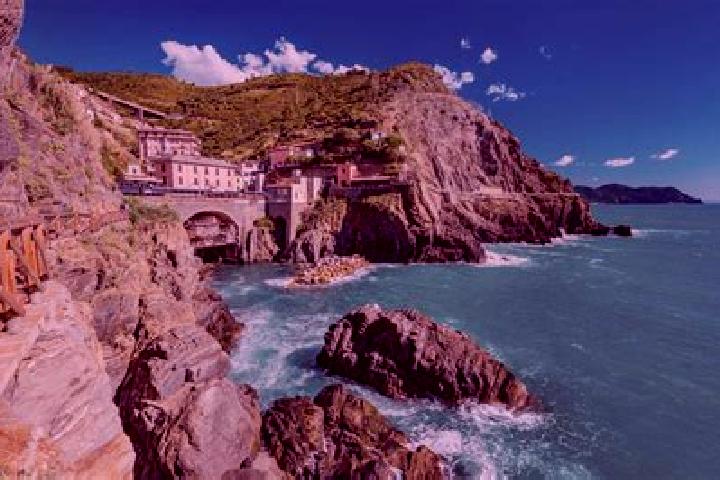 11 escort profiles in Alesso, Italy. Browse companions, services, rates and book online. Incall and outcall available.