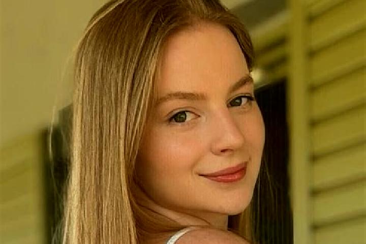 11 escort profiles in Calvert City, United States. Browse companions, services, rates and book online. Incall and outcall available.