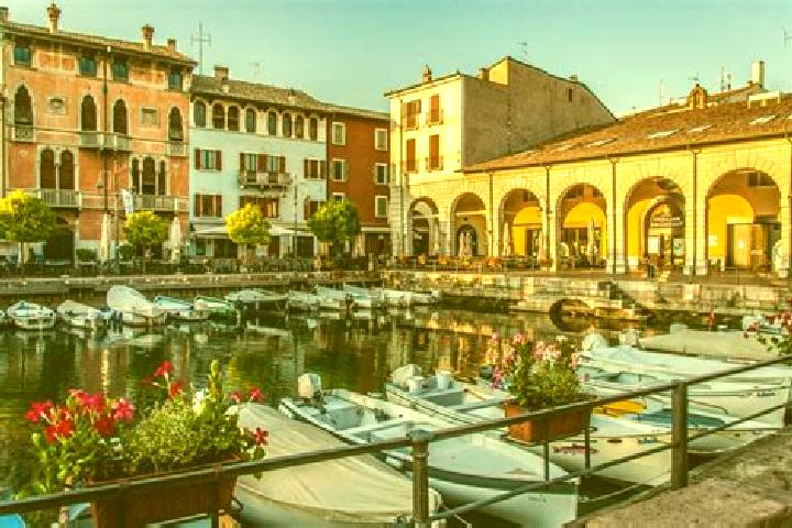 11 escort profiles in Desenzano del Garda, Italy. Browse companions, services, rates and book online. Incall and outcall available.