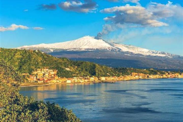 11 escort profiles in Giardini-Naxos, Italy. Browse companions, services, rates and book online. Incall and outcall available.
