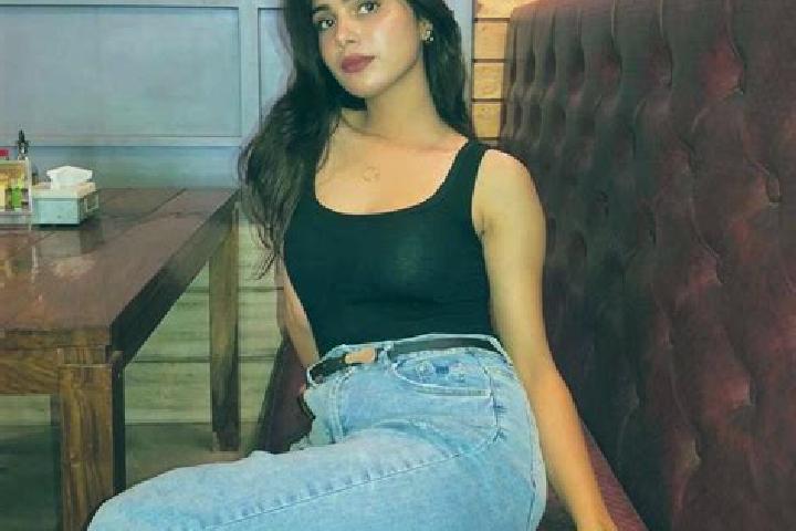 11 escort profiles in Malaimachchampatti, India. Browse companions, services, rates and book online. Incall and outcall available.