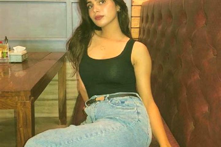11 escort profiles in Mirwah Gorchani, Pakistan. Browse companions, services, rates and book online. Incall and outcall available.