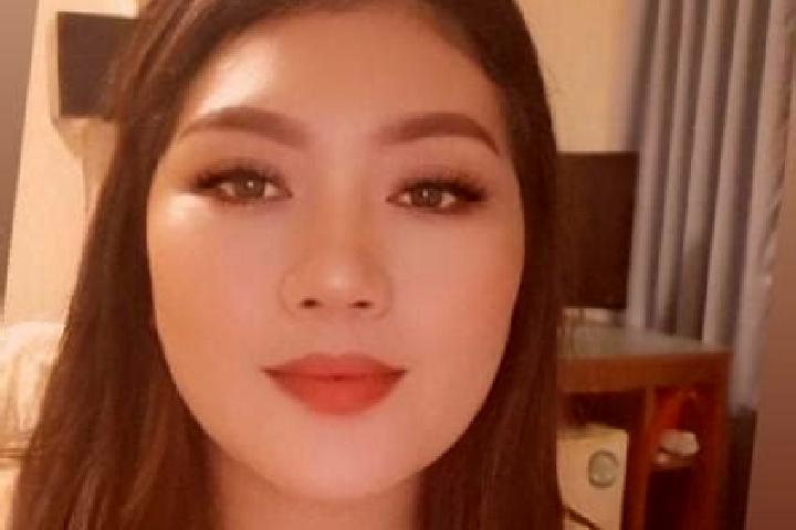 11 escort profiles in Noling, Philippines. Browse companions, services, rates and book online. Incall and outcall available.