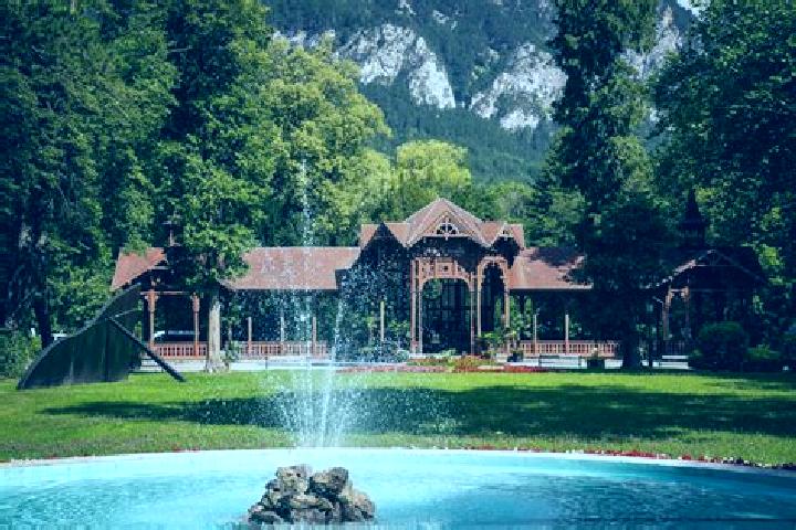 11 escort profiles in Reichenau an der Rax, Austria. Browse companions, services, rates and book online. Incall and outcall available.