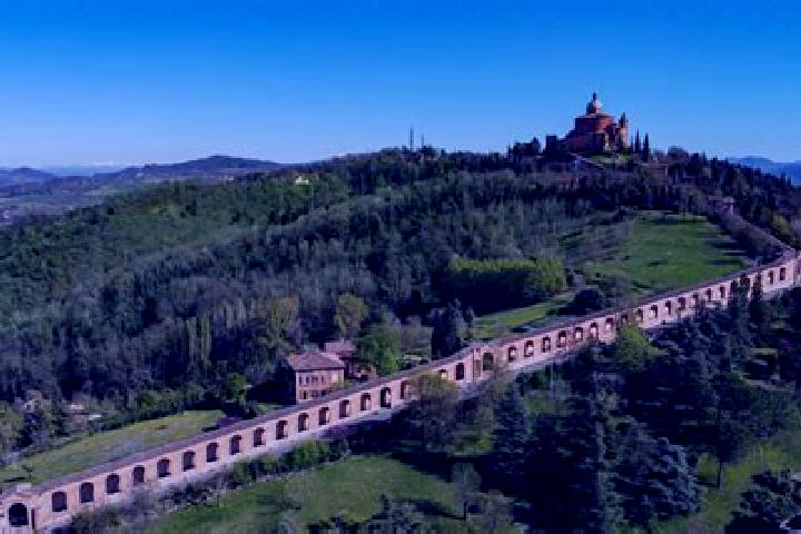 11 escort profiles in San Luca, Italy. Browse companions, services, rates and book online. Incall and outcall available.