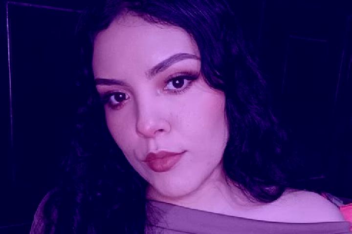 12 escort profiles in Altotonga, Mexico. Browse companions, services, rates and book online. Incall and outcall available.