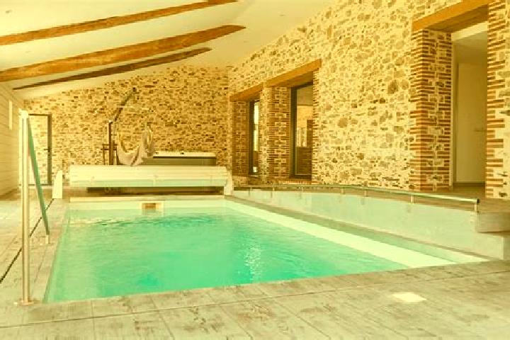 12 escort profiles in Auzay, France. Browse companions, services, rates and book online. Incall and outcall available.