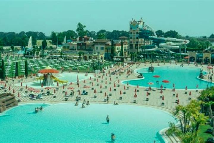 12 escort profiles in Bereguardo, Italy. Browse companions, services, rates and book online. Incall and outcall available.