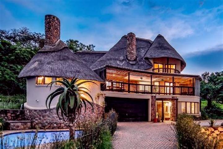 12 escort profiles in Botha s Hill, South Africa. Browse companions, services, rates and book online. Incall and outcall available.