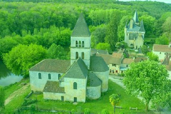 12 escort profiles in Condat-sur-Vezere, France. Browse companions, services, rates and book online. Incall and outcall available.