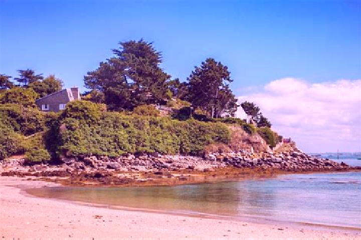 12 escort profiles in Groix, France. Browse companions, services, rates and book online. Incall and outcall available.