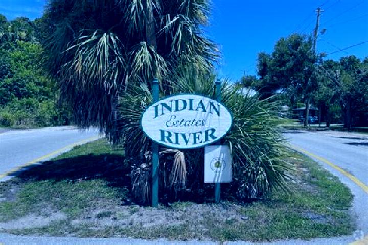 12 escort profiles in Indian River Estates, United States. Browse companions, services, rates and book online. Incall and outcall available.