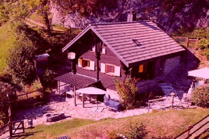 12 escort profiles in Iragna, Switzerland. Browse companions, services, rates and book online. Incall and outcall available.