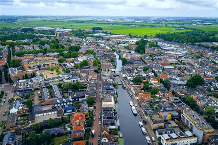 12 escort profiles in Kerkdriel, Netherlands. Browse companions, services, rates and book online. Incall and outcall available.