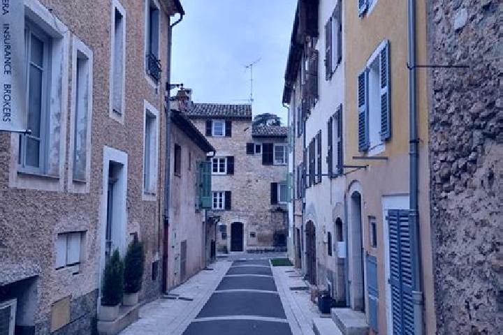12 escort profiles in La Roquette-sur-Siagne, France. Browse companions, services, rates and book online. Incall and outcall available.