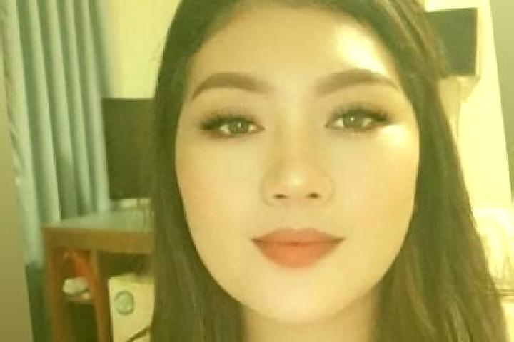 12 escort profiles in Puebla del Principe, Spain. Browse companions, services, rates and book online. Incall and outcall available.