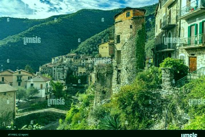 12 escort profiles in Rocchetta Ligure, Italy. Browse companions, services, rates and book online. Incall and outcall available.